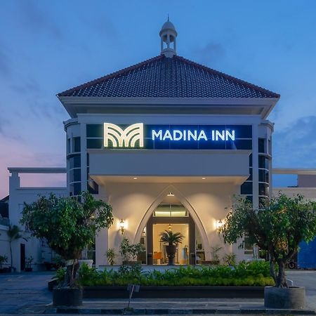 יוגיאקרטה Madina Inn מראה חיצוני תמונה