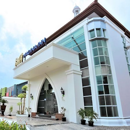 יוגיאקרטה Madina Inn מראה חיצוני תמונה