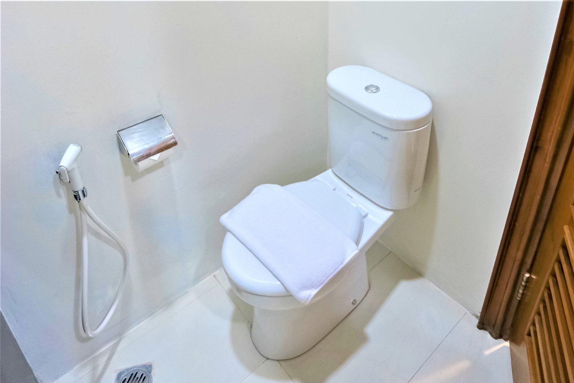 יוגיאקרטה Madina Inn מראה חיצוני תמונה