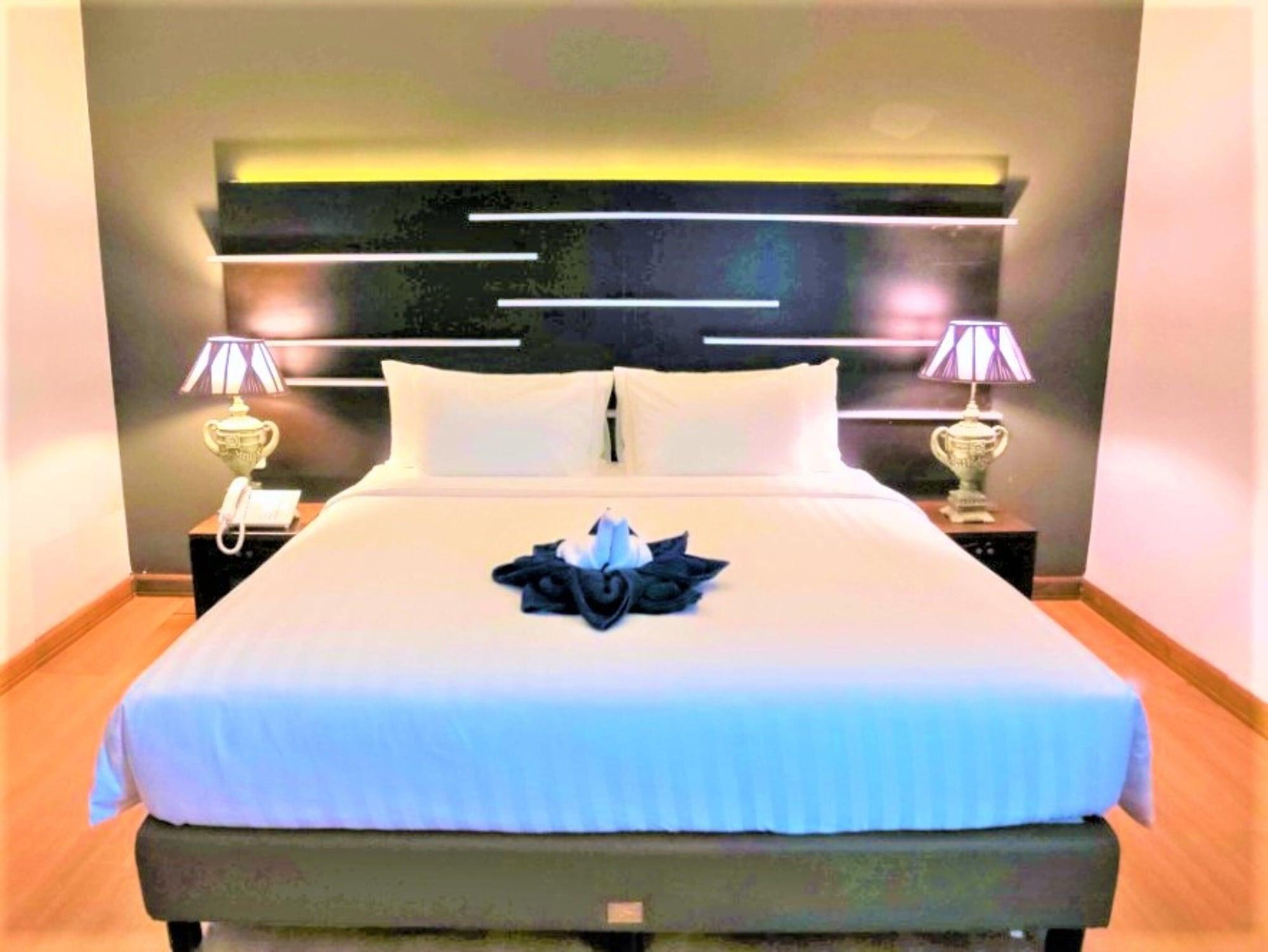 יוגיאקרטה Madina Inn מראה חיצוני תמונה